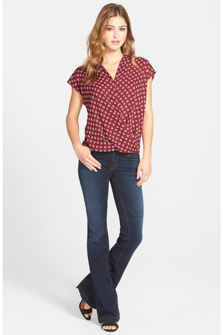 'Chrissy' Stretch Flare Leg Jeans, Alternate, color, BREEZY
