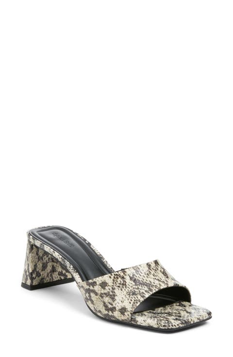 Jaydin Slide Sandal (Women)