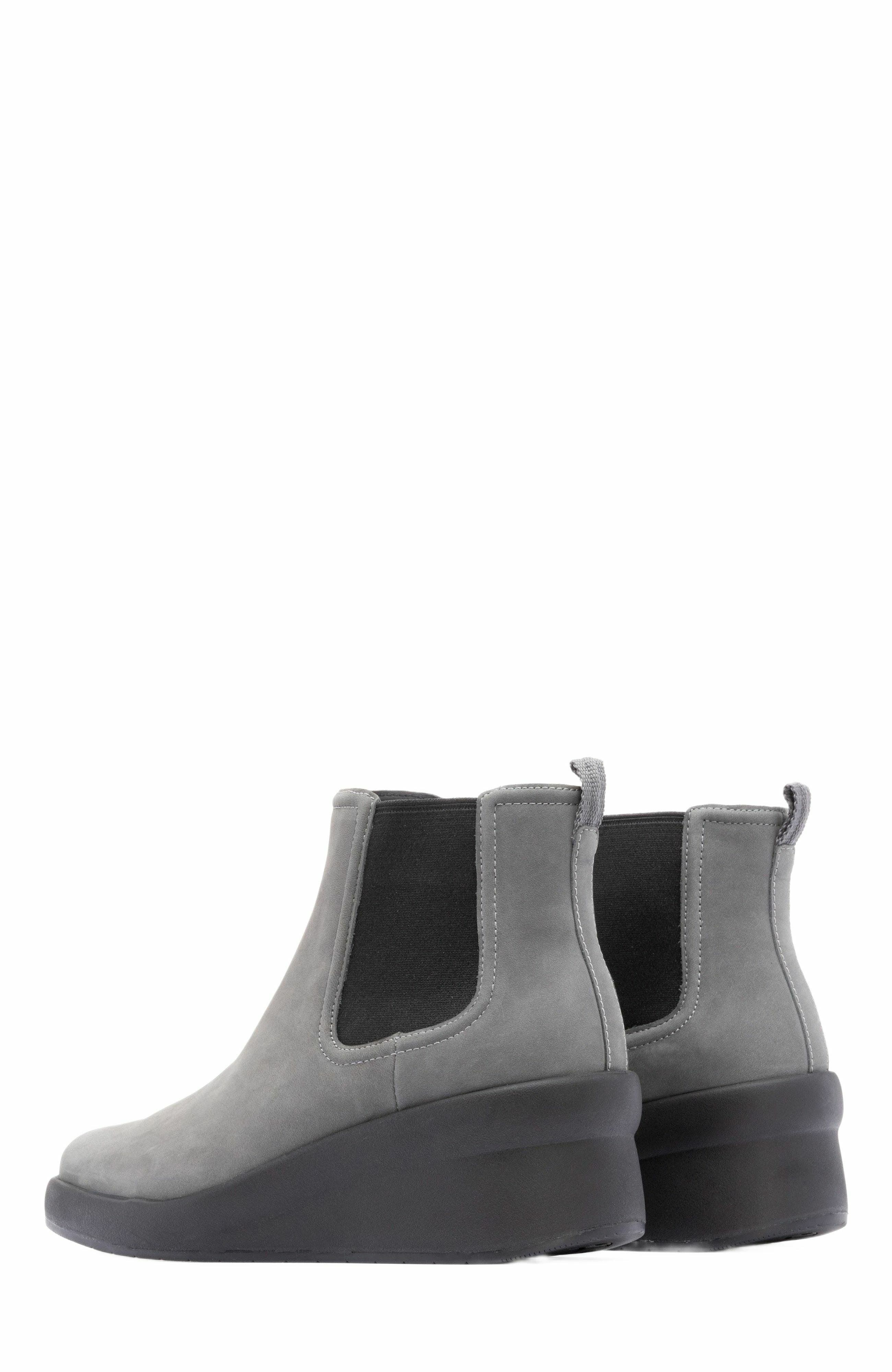 Passage Chelsea Boot, Alternate, color, Grey - Regular