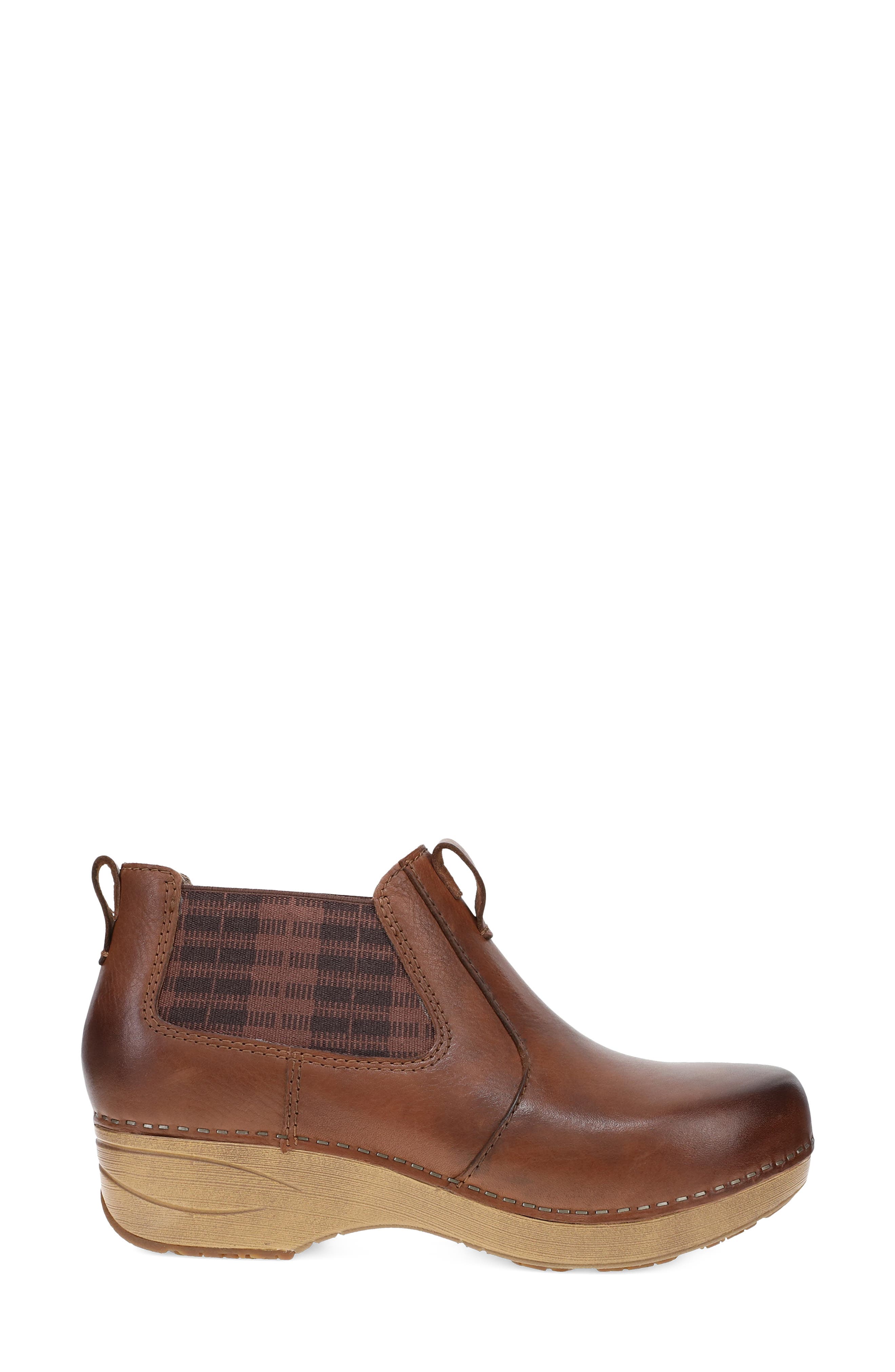 XP 2.0 Clog Boot, Alternate, color, BROWN