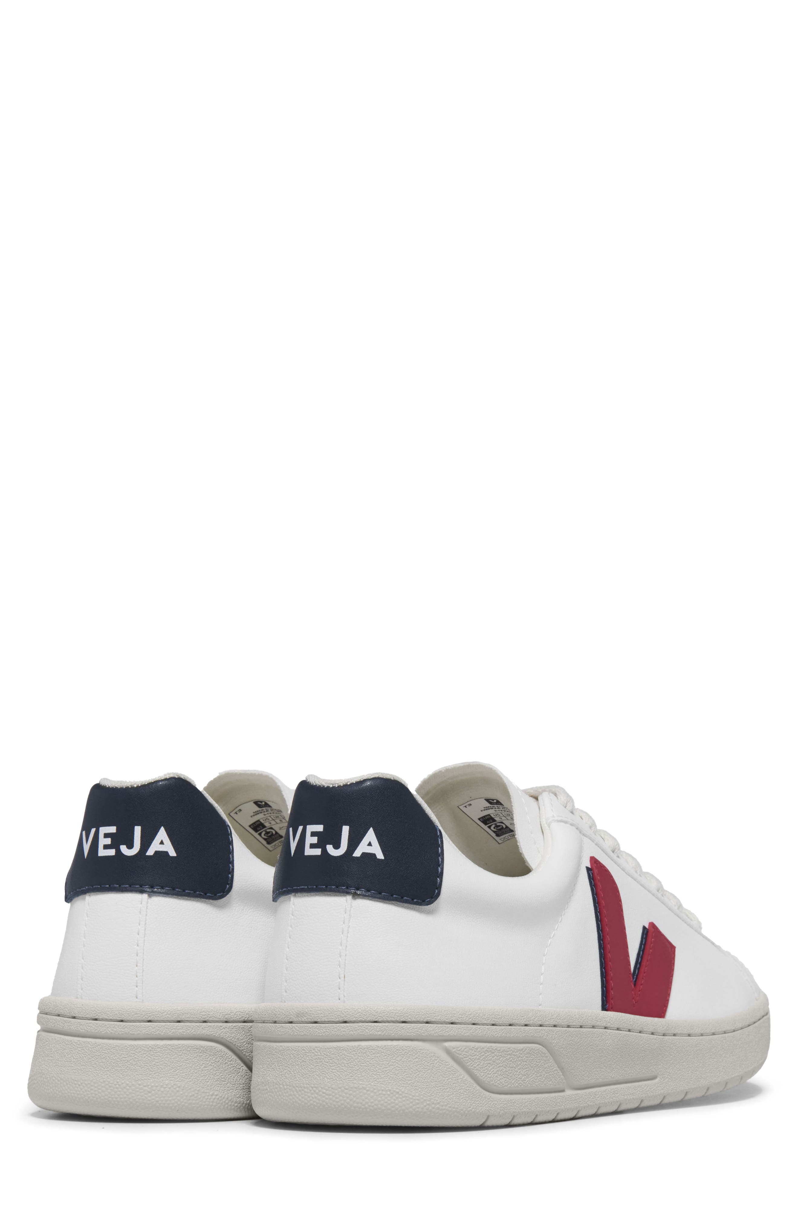 Veja Urca CWL Sneaker, Alternate, color, 