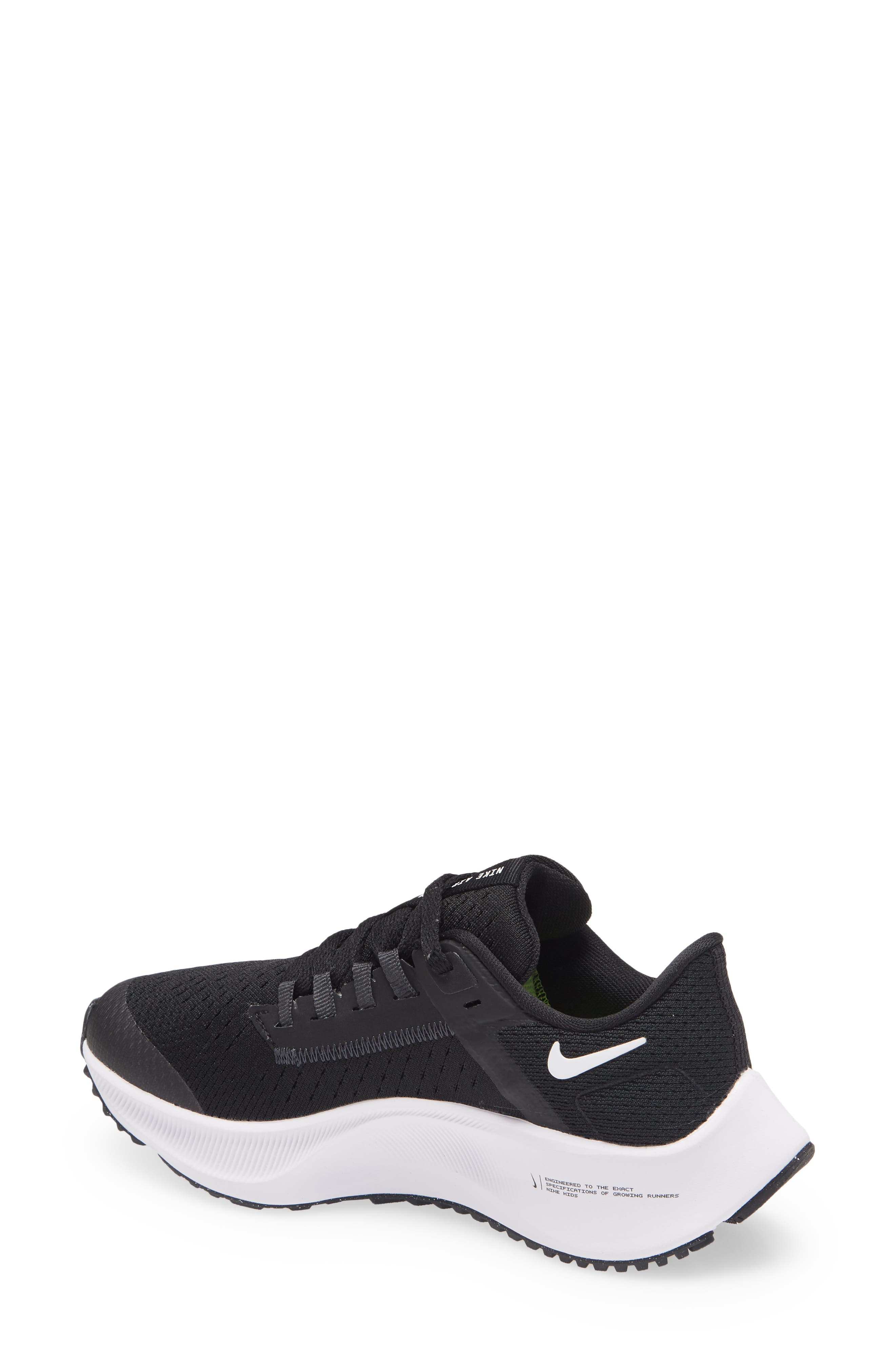 Nike Air Zoom Pegasus 38 Sneaker, Alternate, color, 
