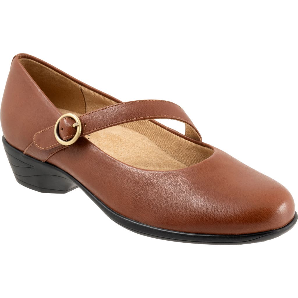 Trotters Rochelle Mary Jane Pump In Luggage