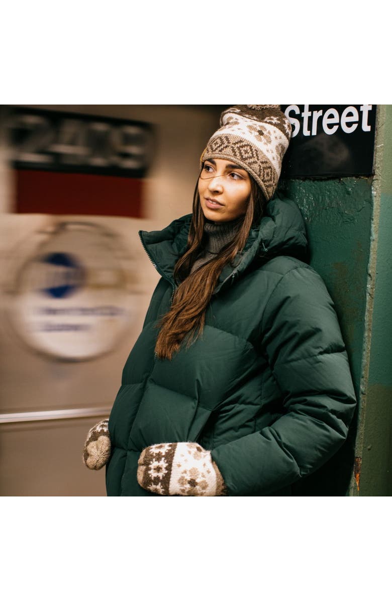 Turtle Fur Camilla Mittens, Alternate, color, Natural