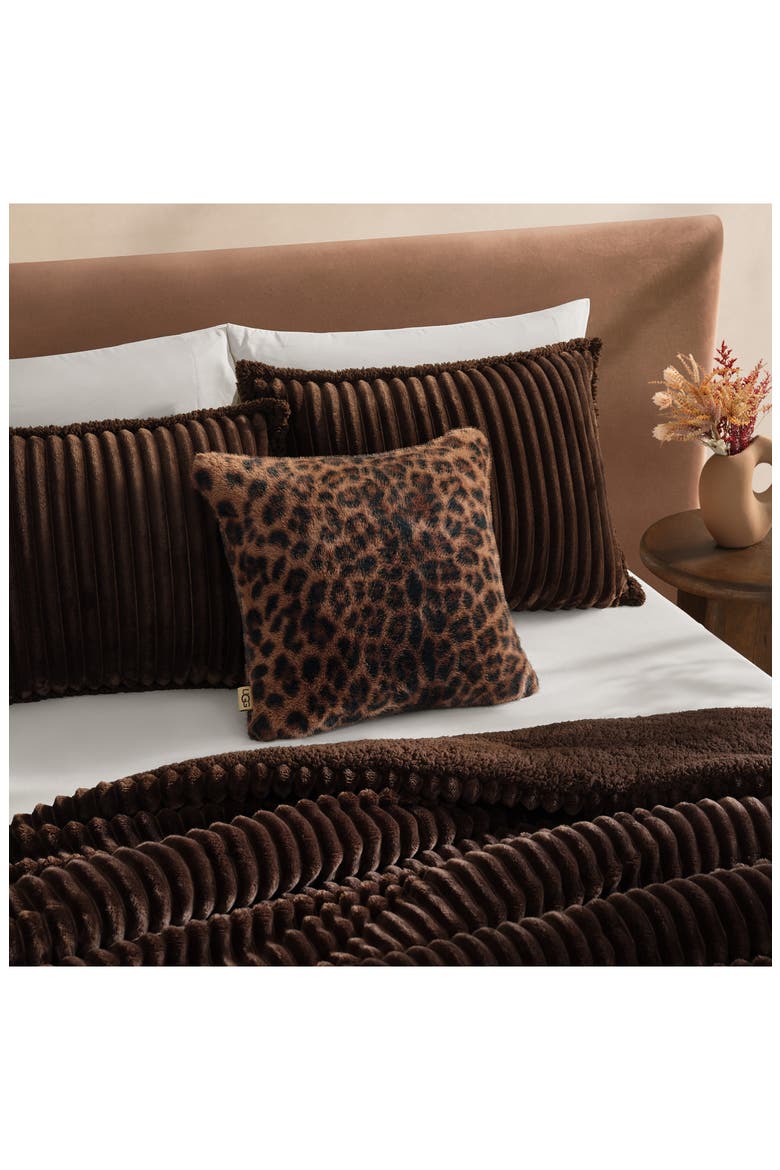 Everett Faux Fur Accent Pillow, Alternate, color, BLACK LEOPARD