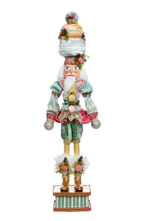 Macaron Nutcracker, Small
