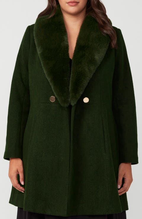 Grammy Coat with Faux Fur Collar (Plus Size)