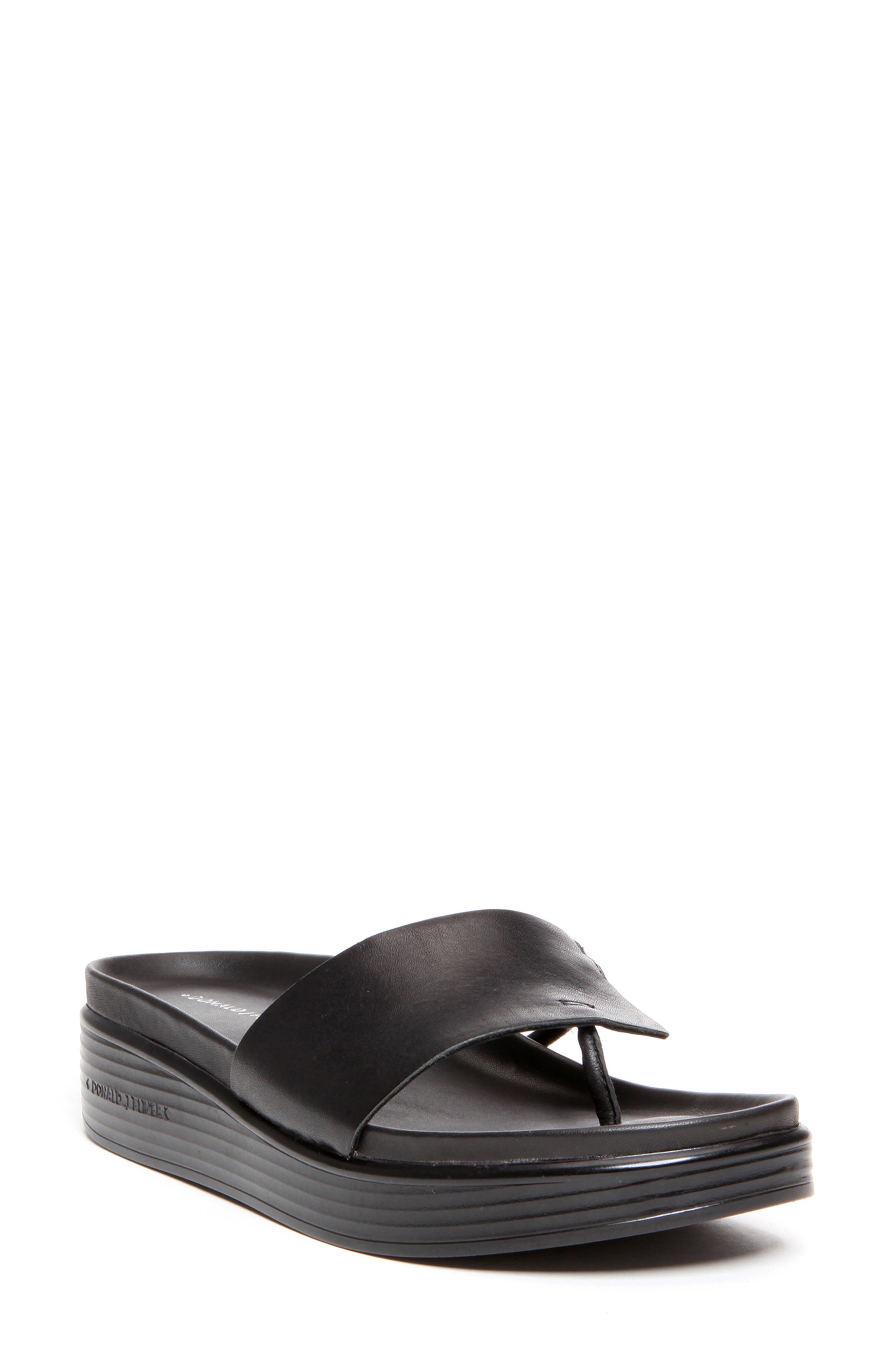 Donald Pliner Fifi Sandal, Main, color, Black