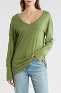 GO COUTURE V-Neck Dolman Sleeve Sweater