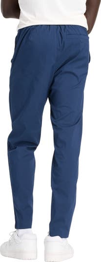 Athletics Standard Tapered Pant 32