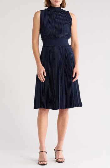 NANETTE NANETTE LEPORE Sleeveless Mock Neck Pleated Midi Dress main image 1