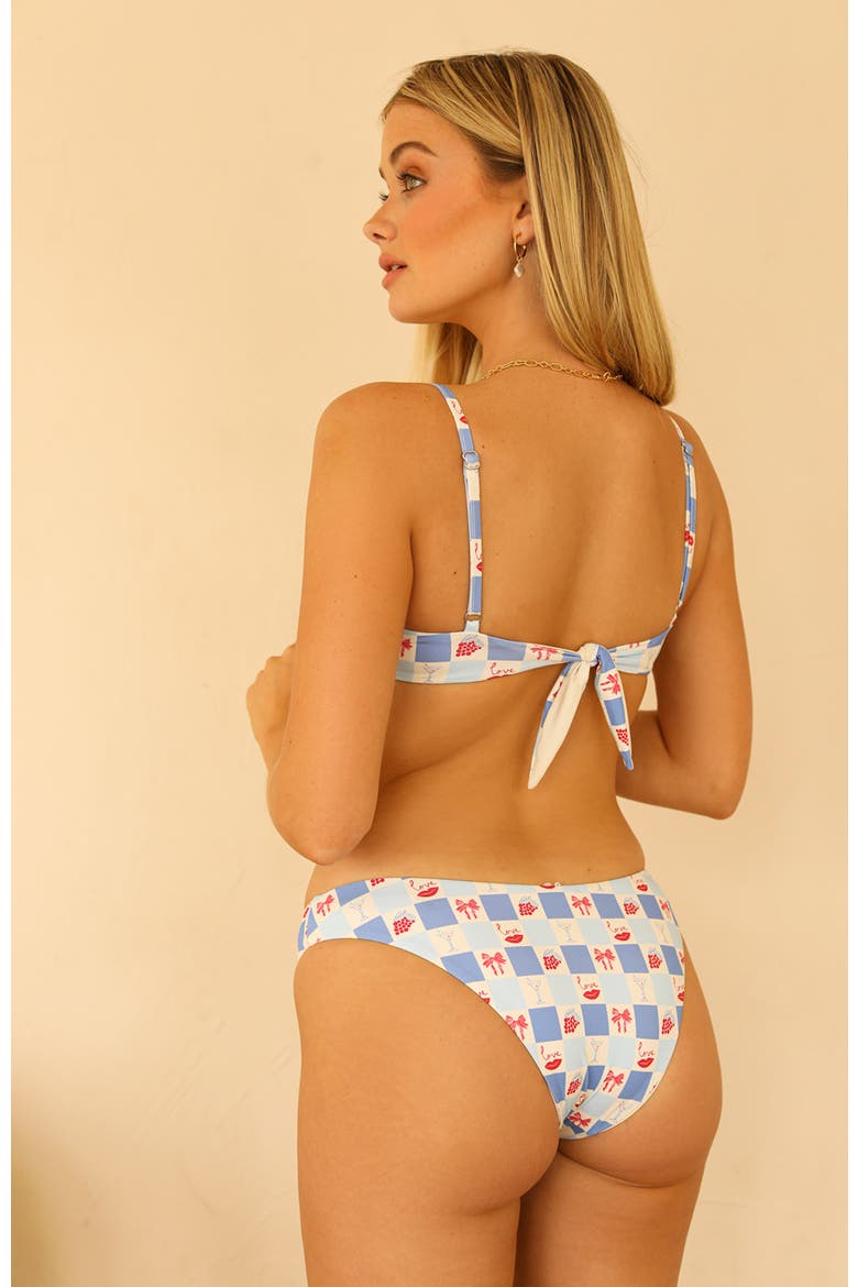 Daphne Top, Alternate, color, Montauk