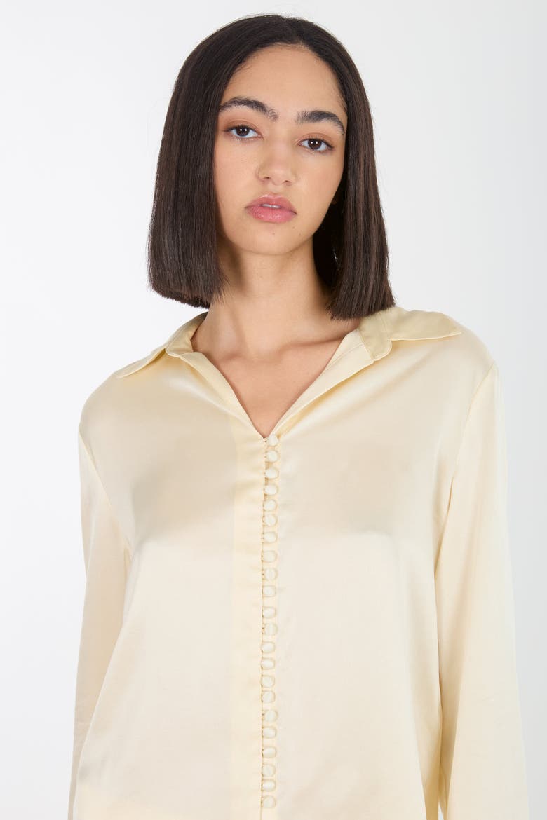 Joanne Blouse, Alternate, color, Vintage Crème
