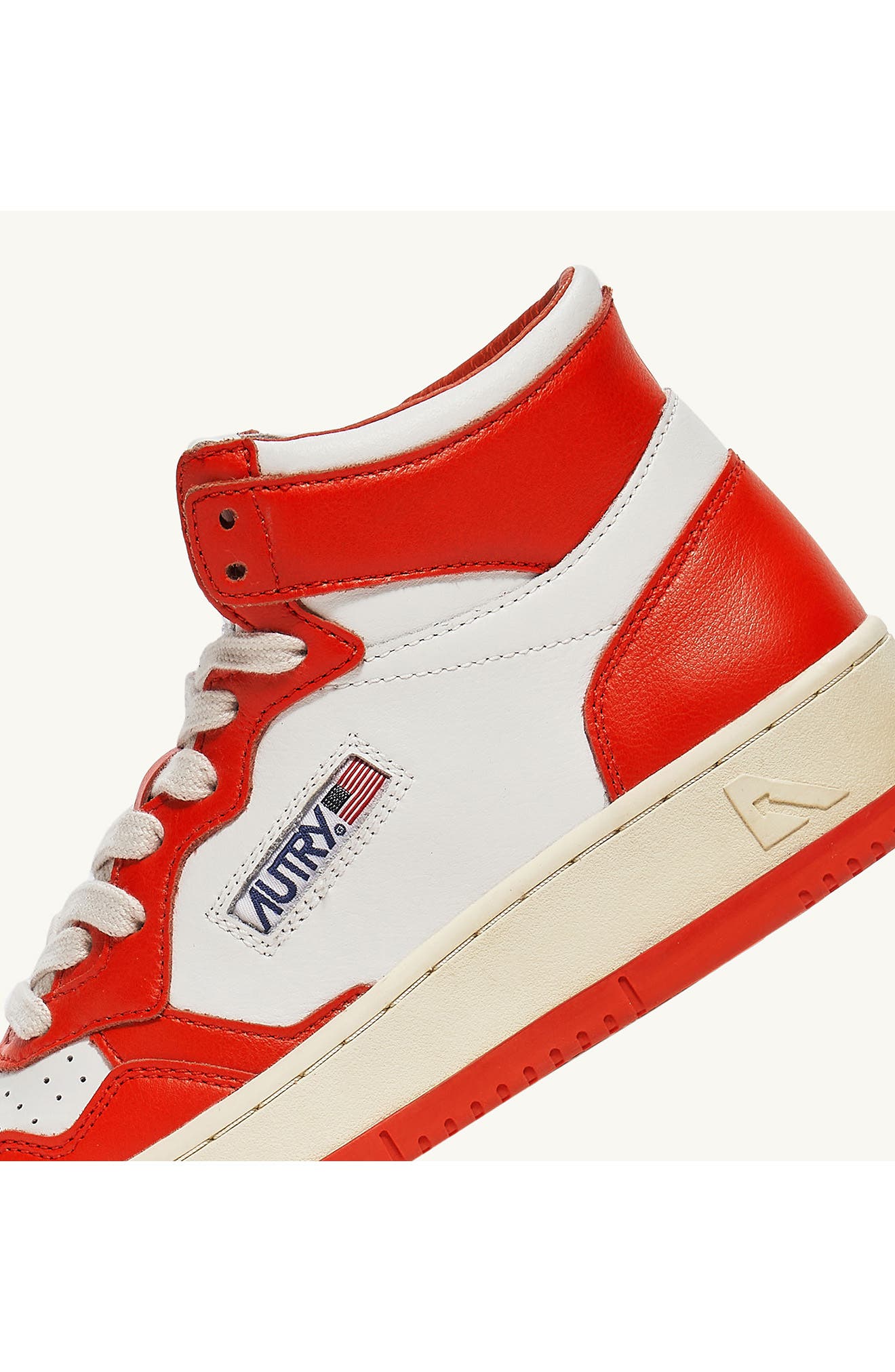 AUTRY Medalist Mid Top Sneaker, Alternate, color, Tangerine Leather