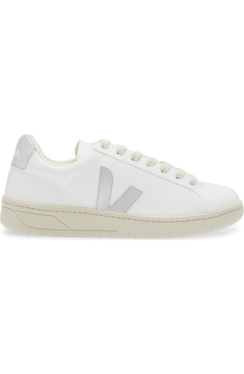 Veja Urca CWL Sneaker, Alternate, color, White Silver