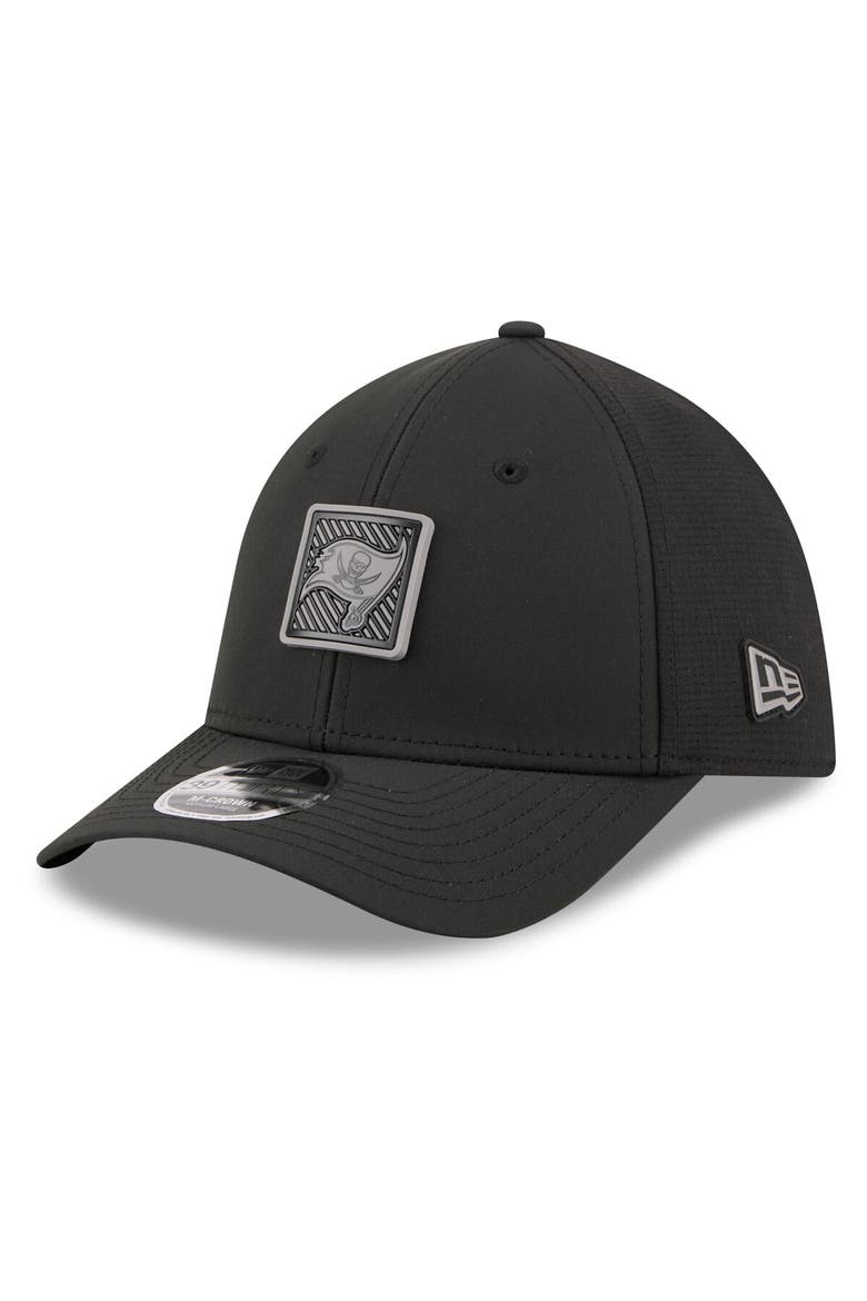 Men's New Era  Black Tampa Bay Buccaneers 2026 NFL Training Camp 39THIRTY Flex Hat, Alternate, color, Black