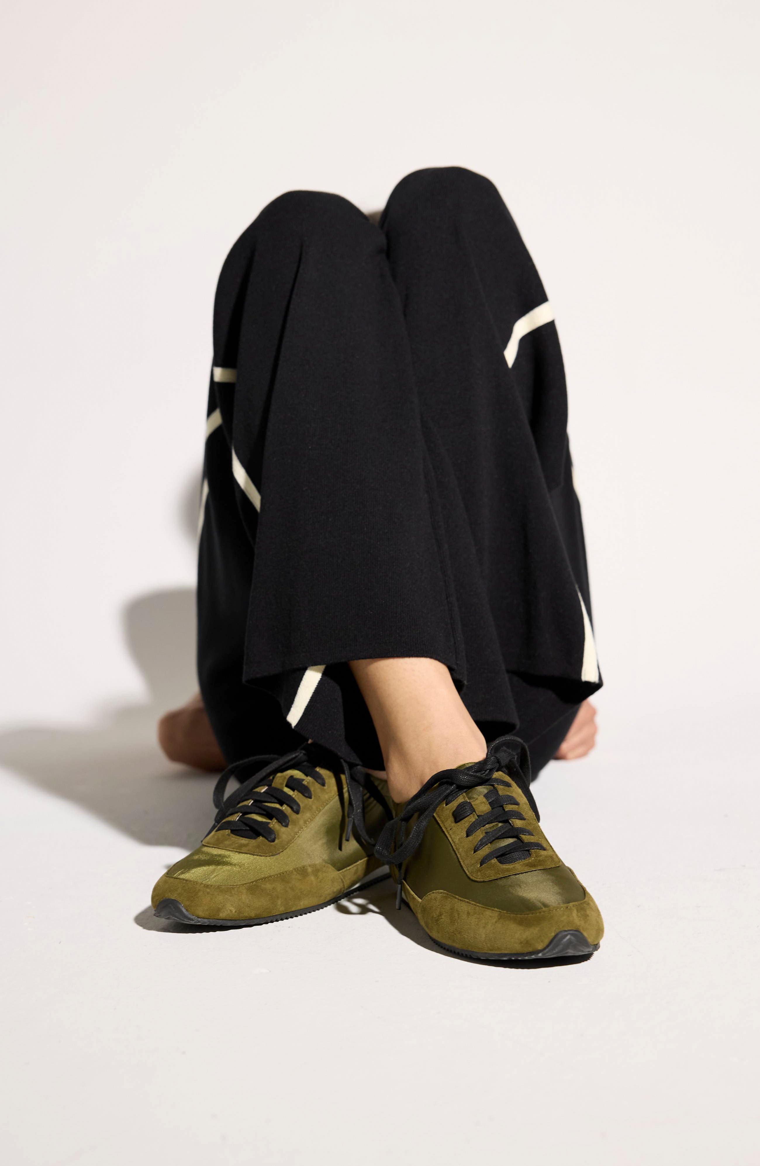 Metro Sneaker, Alternate, color, OLIVE