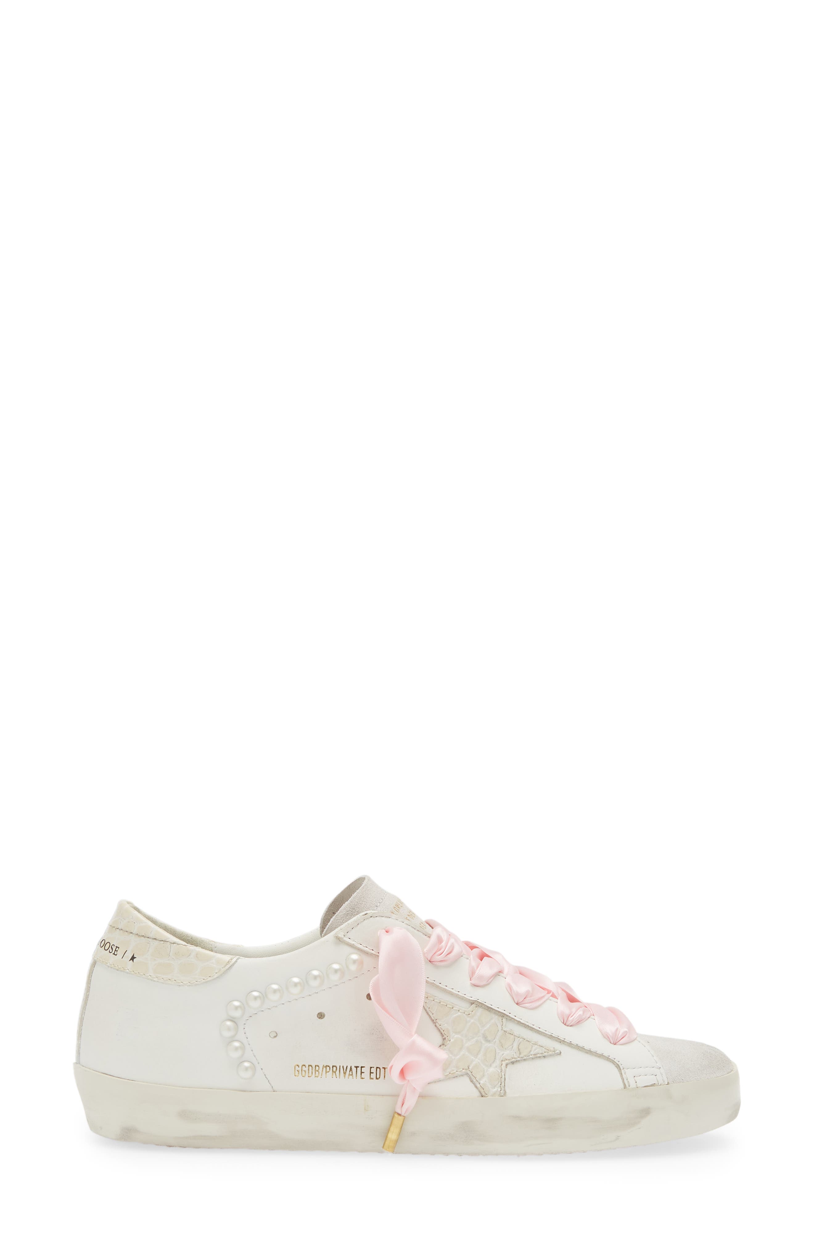 Golden Goose Super-Star Low Top Sneaker, Alternate, color, 