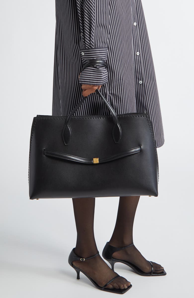 TOTEME Lounge Belted Leather Tote, Alternate, color, Black