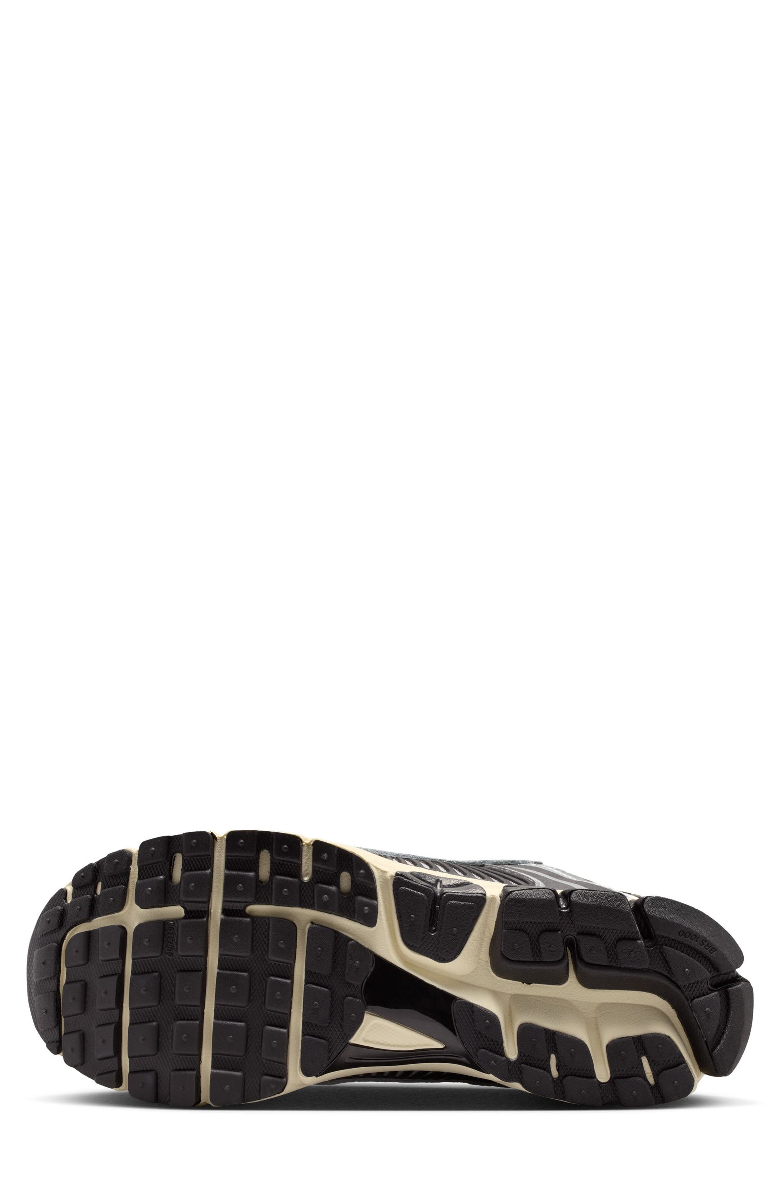 Zoom Vomero 5 Sneaker, Alternate, color, BLACK/ CHROME