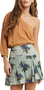 WISHLIST One-Shoulder Top