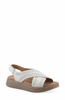 CLIFFS BY WHITE MOUNTAIN Haniya Flatform Sandal