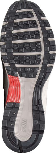 P-6000 Premium Sneaker