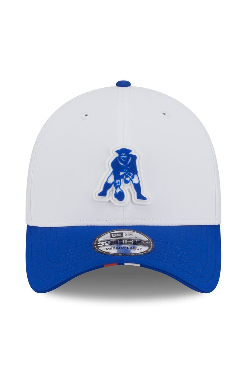 New Era Men's New Era White/Royal New England Patriots 2025 NFL Training Camp Throwback Logo 39THIRTY Flex Hat, Alternate, color, White