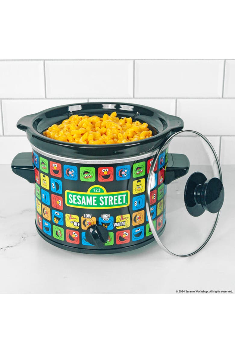 Sesame Street 2-Quart Slow Cooker, Alternate, color, None