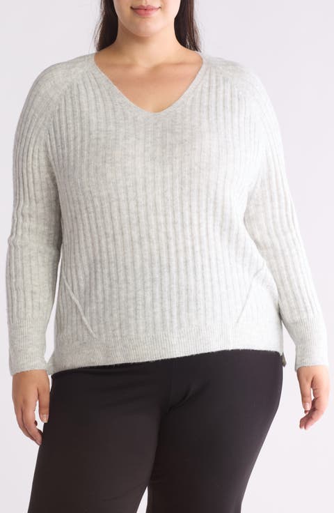 V-Neck Rib Sweater (Plus)