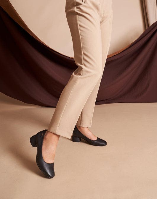 VISCATA Milan Leather Heels, Alternate, color, Black