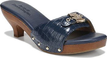 x Favorite Daughter Heartbreak Kitten Heel Sandal