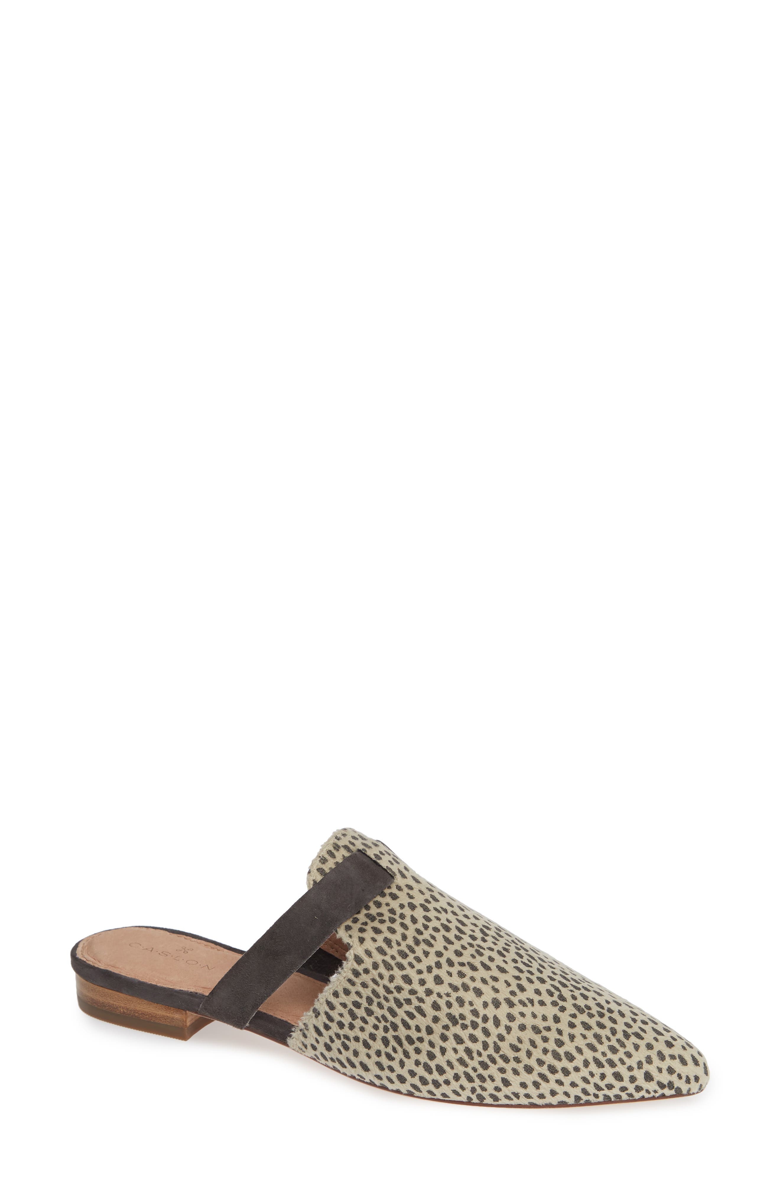 Caslon<sup>®</sup> James Mule, Main, color, 