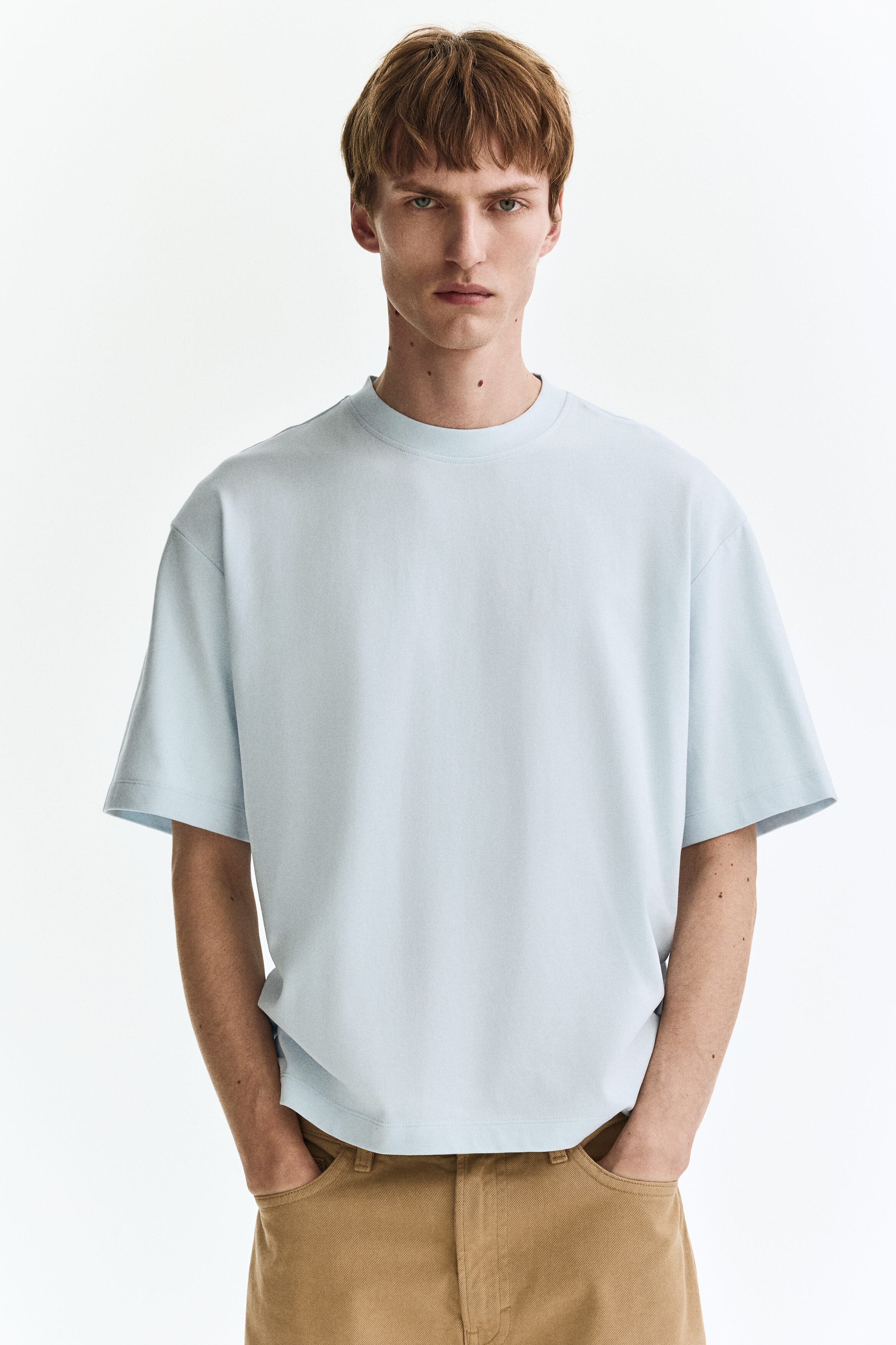 Loose Fit Boxy-style T-shirt - image 4