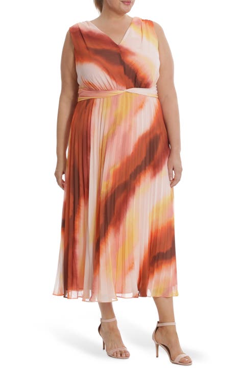 V-Neck Pleated Midi Dress (Plus)