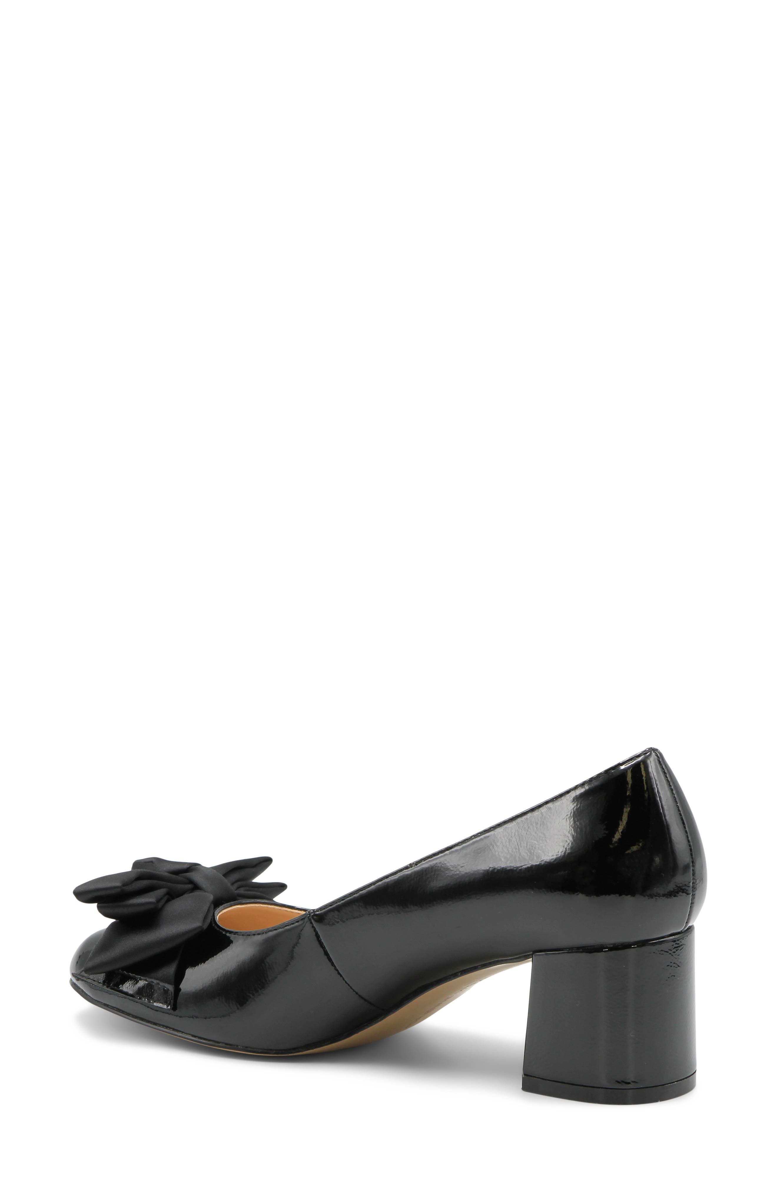 Adrienne Vittadini Ceena Bow Pump, Alternate, color, Black Pat