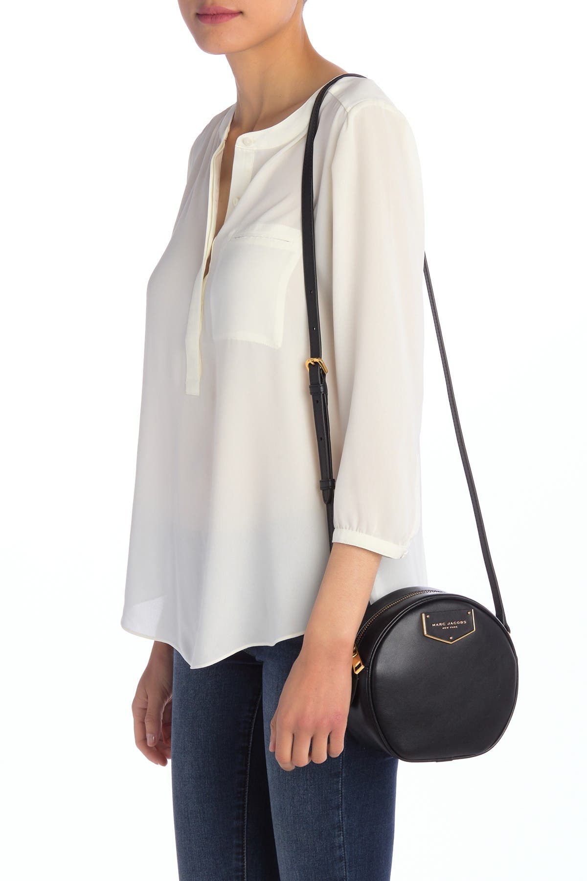 Marc Jacobs Voyager Circle Crossbody Bag, Alternate, color, 