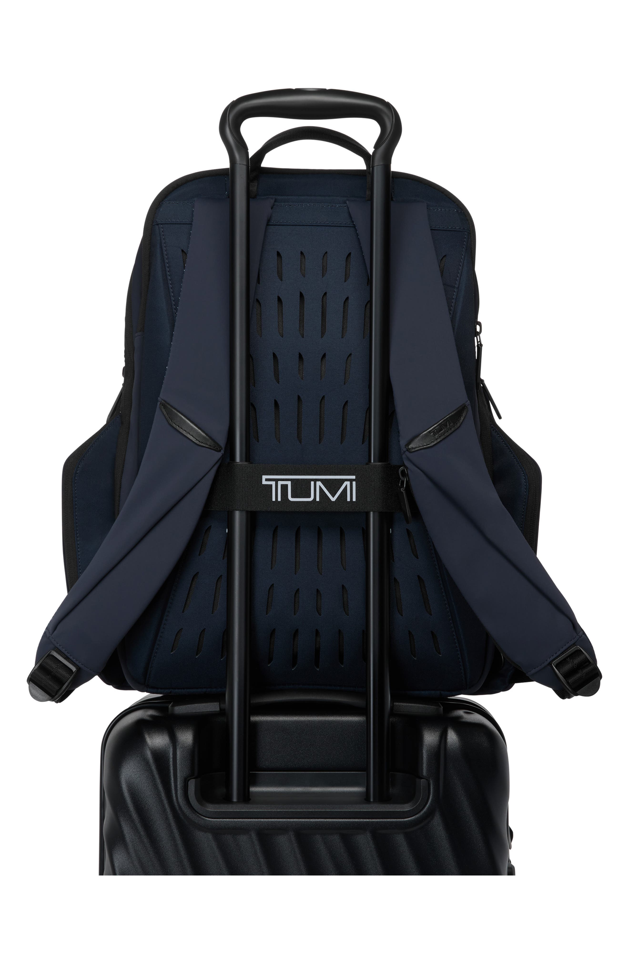 Large 25L Backpack, Alternate, color, NAVY