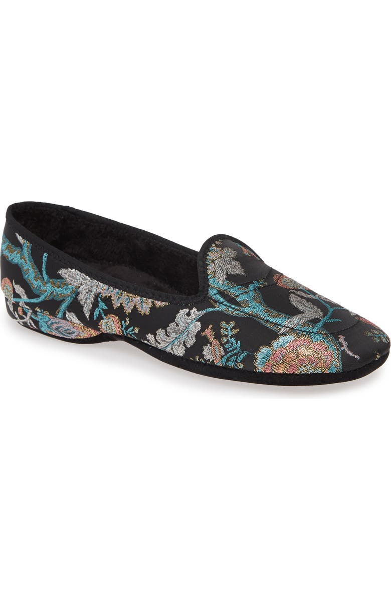 Daniel Green Daniel Meg Slipper, Main, color,