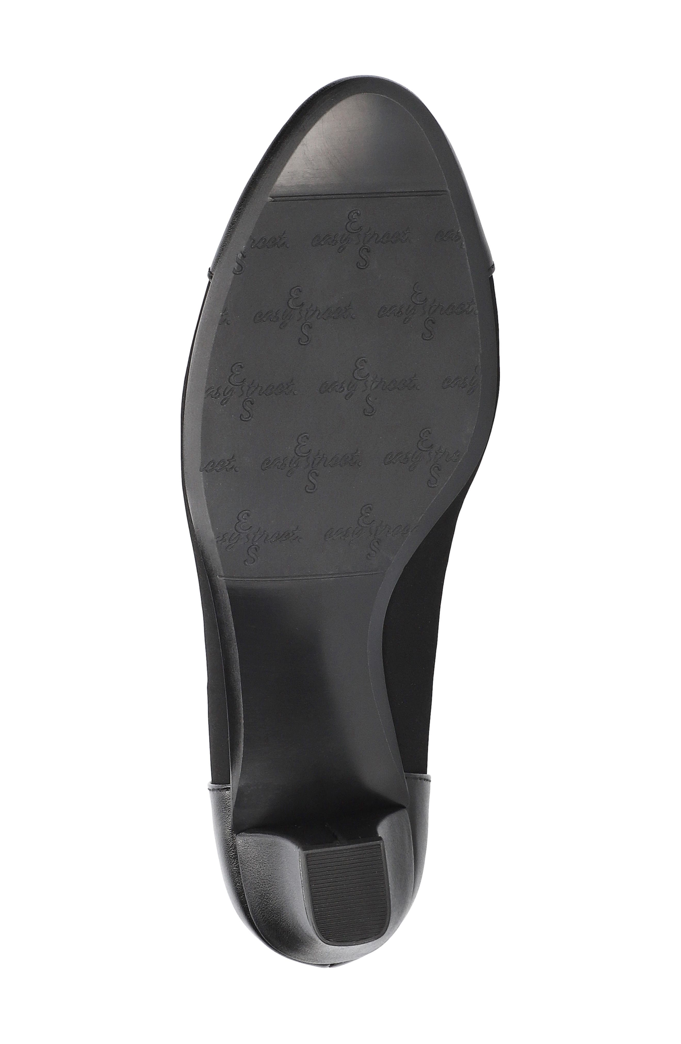 EASY STREET Wes Cap Toe Pump, Alternate, color, Black Lamy