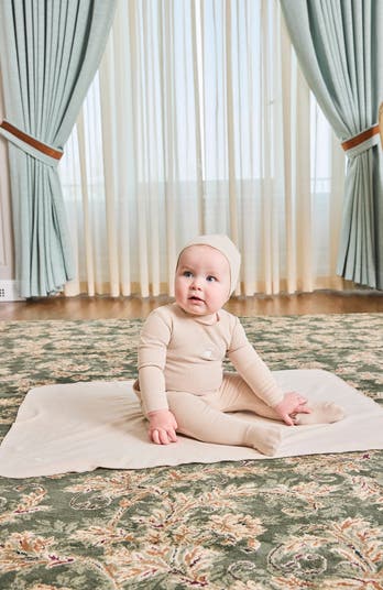 Bow Wrap Footie & Hat Set