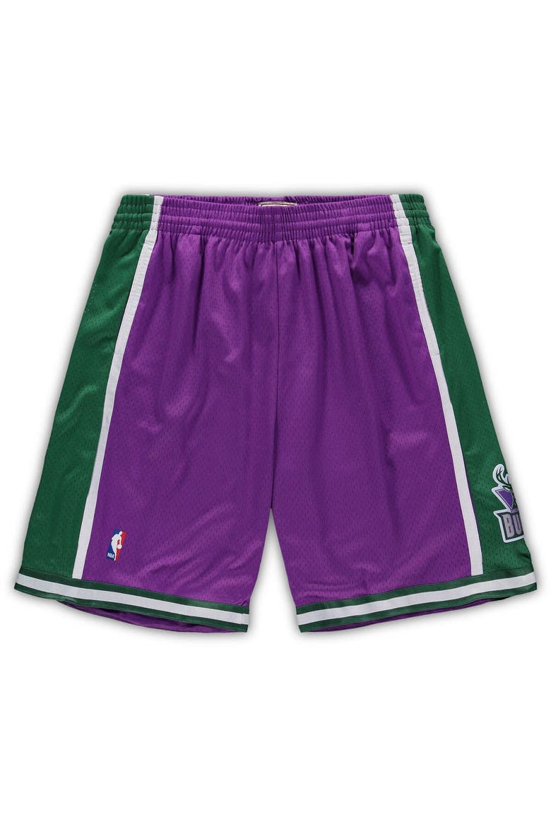 Men's Mitchell & Ness Purple Milwaukee Bucks Big & Tall Hardwood Classics Team Swingman Shorts, Main, color, Purple