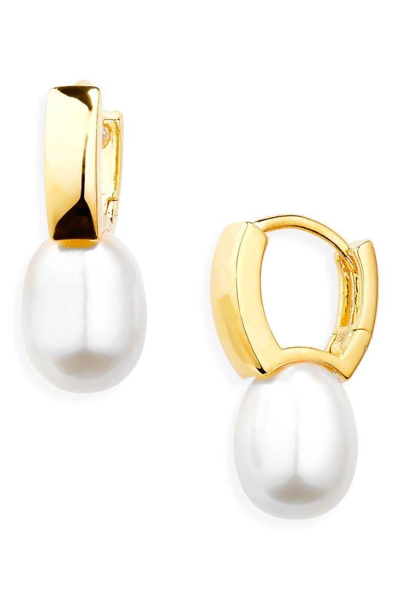 Demi Fine Freshwater Pearl Huggie Hoop Earrings, Main, color, 14K GOLD PLATED