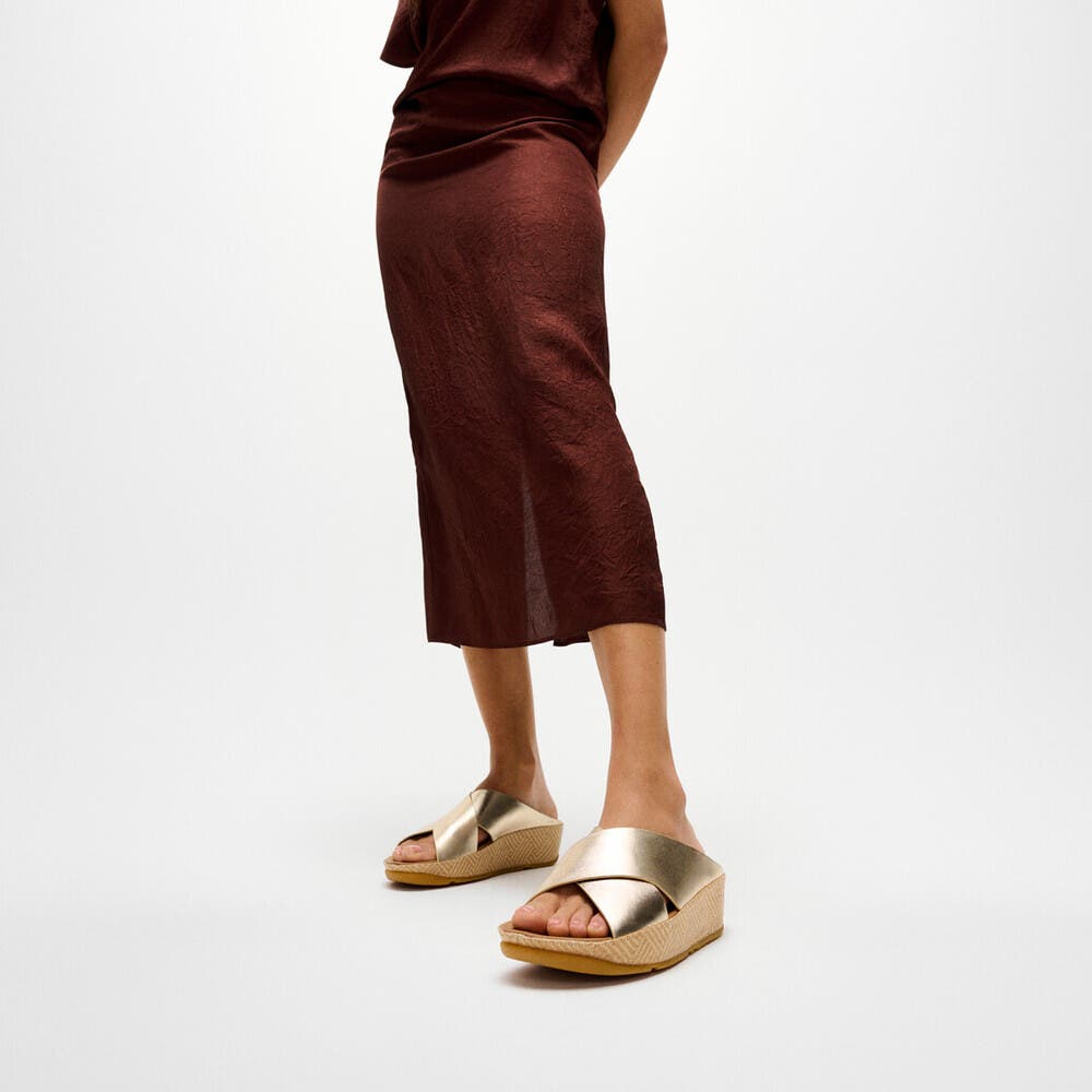 FitFlop Lulu Lux Graphic-Weave Sandal, Alternate, color, Platino