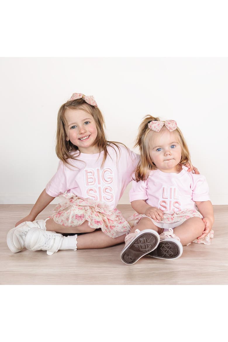 Lil Sis Embroidered Patch Short Sleeve Romper, Alternate, color, Ballet Pink