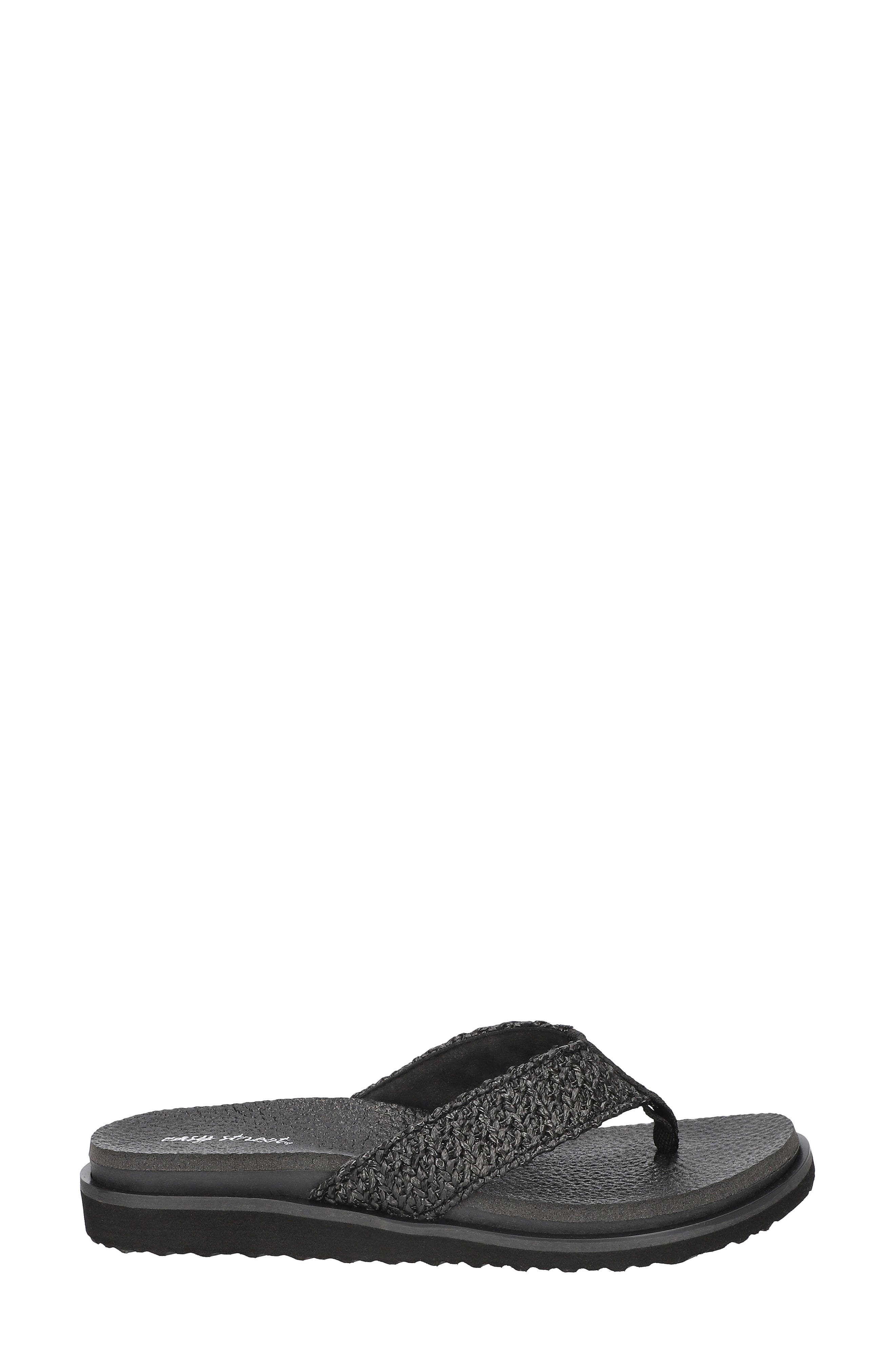 Wanderlust Thong Sandal, Alternate, color, BLACK WOVEN