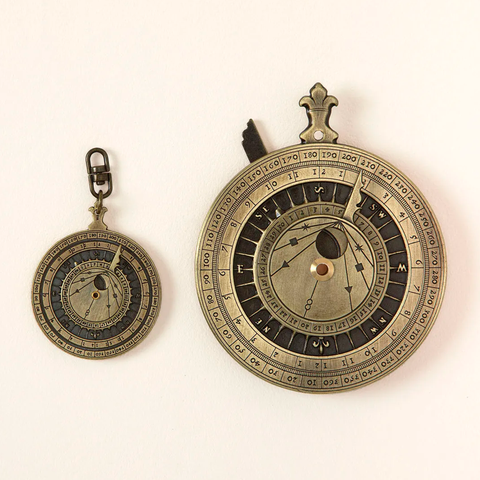 Desktop Celestial Tide Dial by Hemisferium. Instrumentos Cientificos Antiguos, S. L