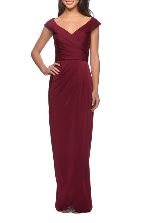 La Femme Long Jersey Dress With Ruching And Cap Sleeves In Burgundy