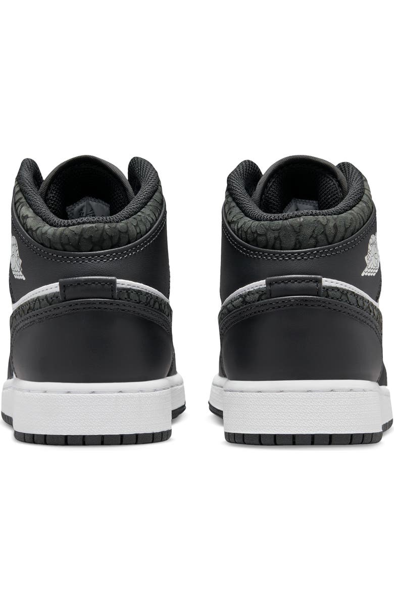 Jordan Nike Jordan Air Jordan 1 Mid SE Basketball Shoe, Alternate, color,