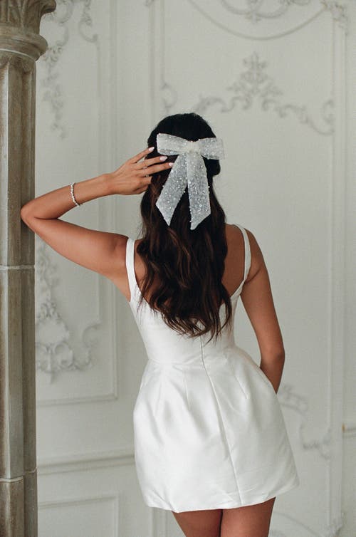 Untamed Petals Anna Sparkle Bow In White